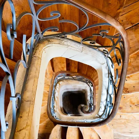 La Particuliere Hotell Caen