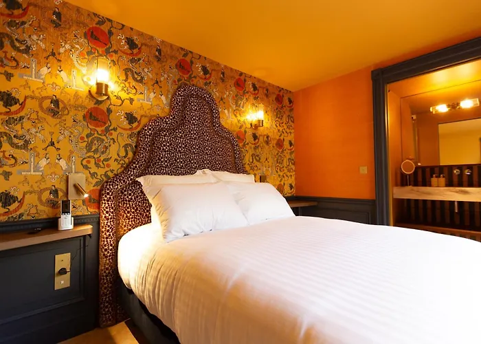 Отель La Particuliere